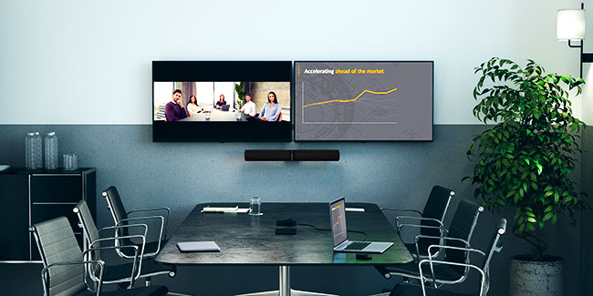 Jabra PanaCast 50 in a Meeting Room