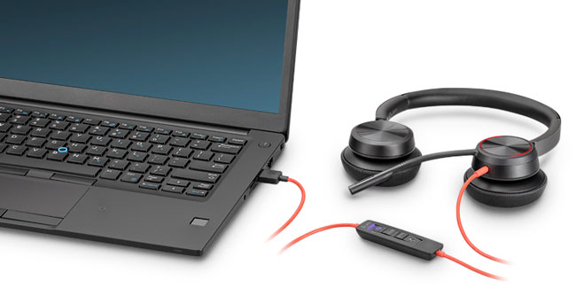Poly Blackwire 8225 with Laptop